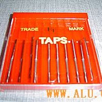 供應 靜電凈化產品 防靜電帶 防靜電手套 防靜電臺墊 粘塵地板膠 防靜電手指套 無塵紙 布 防靜電毛刷 口罩 粘塵滾筒 靜電鑷子等化工產品 助焊劑 膠水 電子散熱膏