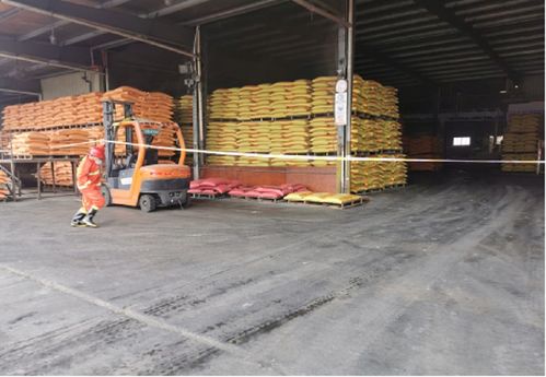 江西柯恩牧業(yè)集團(tuán)：粘塵布在畜牧業(yè)中的創(chuàng)新應(yīng)用